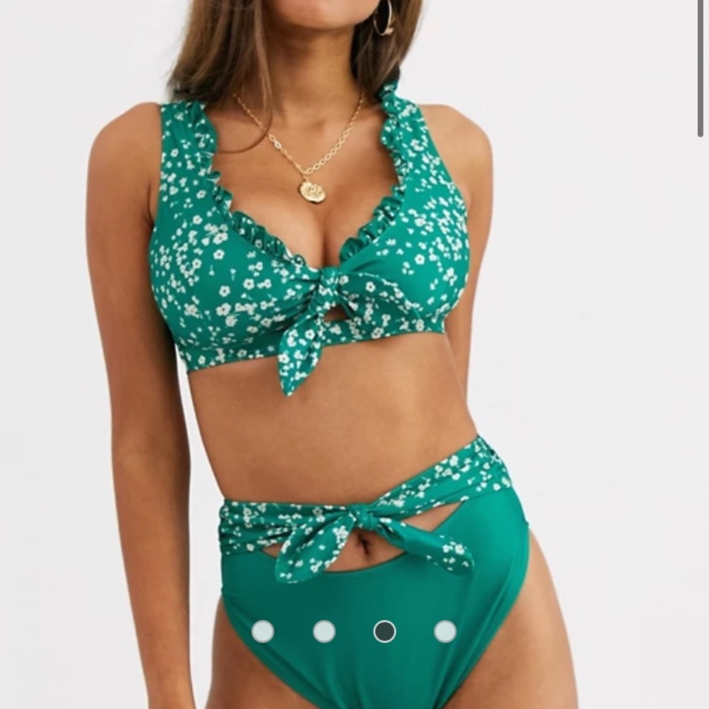 Peek & Beau Eco belt bikini in green floral